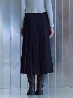 Composition : Shell) 77% polyester, 17% rayon, 6% polyurethane lining) 100% polyesterColor : BK_026,BK_028Country of Origin : China Black Flared Skirt For Workwear, Black Flared Skirt For Work, Black Lined Pleated Skirt For Work, Winter Black Pleated Skirt Bottoms, Black Flowy Pleated Skirt For Fall, Winter Black Bottoms With Pleated Skirt, Winter Workwear Bottoms In Midi Length, Black Pleated Skirt With Lining For Office, Black Pleated Skirt For Formal Fall Occasions