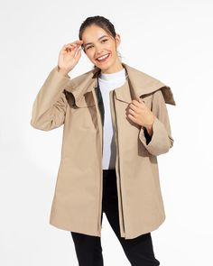 Elevate your outerwear collection with this American Made Classic Raincoat, a true embodiment of enduring style and exceptional craftsmanship. Travel Coat, Cool Silhouettes, Parka Women, Spring Coat, Contrasting Trim, Coat Design