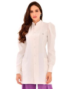 Jaleco Feminino Tecnológico Vicky Branco – Jalecos Mania Beauty Salon Uniform Ideas, Salon Uniform, Spa Uniform, Med Spa, O Design, High Neck Dress