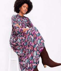 From its mock neck top-meets-shirred skirt to its extra soft and slinky jersey fabric, this paisley-popped midi dress is a totally romantic dream. Long sleeves.,Imported:Imported,Fit:Fit: Waisted - fits and flatters waist,Length:47 1/2" from center back neck to hem, measured from a size 8/M,Fabrication:92% Lyocell 8% Spandex,Garment Care:Machine Washable Loft Petite Paisley Jersey Mock Neck Midi Dress Size XS Emerald Essence Women's by Loft Size Petite - XS Emerald Essence Women's Fit, &, Flare, Mock Neck Midi Dress, Getaway Dress, Shirred Skirt, Petite Midi Dress, Flare Dresses, Romantic Dream, Social Dresses, Tall Dresses, Scarf Sale