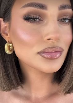 Bronze Makeup, Glam Makeup Look, Makijaż Smokey Eye, Fancy Makeup, Brown Eyeshadow, Glamour Makeup, Makeup Makeover, Kiss Makeup, Makeup Pictures