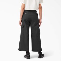 Dickies Pants Outfits Women, Utility Outfit, Cargo Pants Sale, Dickies Cargo Pants, Fit Cargo Pants, Uniform Style, Cropped Cargo Pants, Dickies Women, Dickies Pants