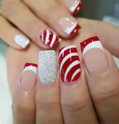 Nails With Glitter, Red Christmas Nails, Christmas Nail Art Designs, Red Nail Designs, Christmas Nail Designs, Christmas Nail Art, Short Acrylic Nails