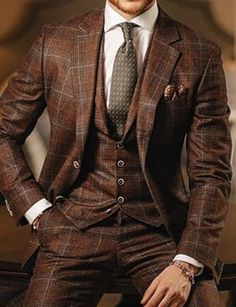 Brown Suits, Fashion Suits, Classic Blazer, Three Piece Suit, Plaid Blazer, Suit Fashion, Mens Swimwear, Wedding Suits, Mens Suits