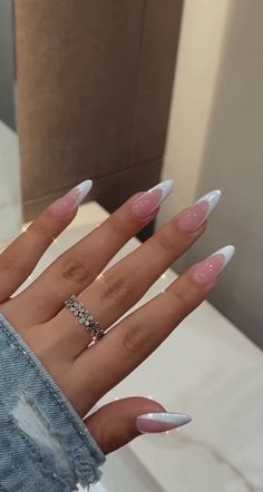 Almond Tip White Nails, Baddie Nail Inspo Almond, Coffin Acrylic Nails Classy, Nails Acrylic French Almond, Feminine Nails Classy French Manicures, Claw French Tip Nails, French Tip Acrylic Nails Ideas Long, Long Almond Gel Nails Ideas, French Design Almond Nails