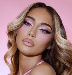 Soft Glam Makeup Pink Lip, Pastel Pink Eyeshadow Looks, Pink Makeup Looks For Hooded Eyes, Makeup Looks Barbie, Pink Bratz Makeup, Pink Hair Makeup Looks, Pink Formal Makeup, Dusty Rose Eye Makeup, Silver And Pink Makeup Looks