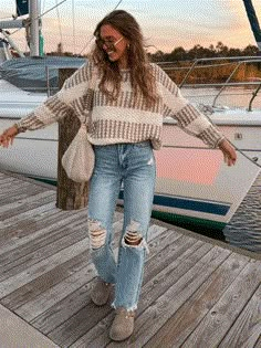 16+ Best Outfits For Styling Your Favorite Clogs This Fall Fall Style Jeans, Clogs Outfit For Women Winter, Outfits With Medium Wash Jeans, Outfit Ideas With Boston Clogs, Clog Slippers Outfit, Outfits Birkenstock Clogs, Cropped Jeans Fall Outfit, Clogs With Jeans Outfit, Wyoming Vacation Outfits