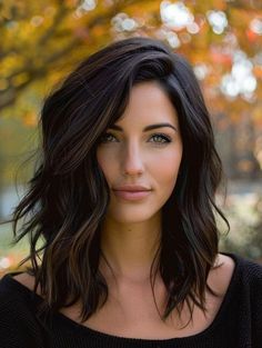 Shoulder Length Black Hair, Dark Fall Hair Colors, Dark Fall Hair, Wavy Hairstyle, Dark Brunette Hair, Haircuts For Medium Length Hair, Fall Hair Color For Brunettes, Modern Fall, Glam Hair