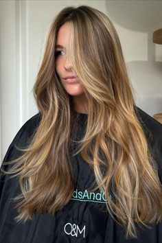 Hair Refresh, Brown Hair Inspiration, Bronde Hair, Hair Color Caramel, Honey Blonde Hair, Blonde Hair Inspiration, Honey Hair