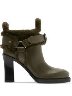 green leather smooth grain tonal stitching silver-tone hardware round toe front buckle fastening ankle-length branded insole logo at the sole 100mm block heel Knight Design, Autumn Winter 2024, Burberry Shoes, Iconic Bags, Boot Pumps, Boots Fall, Brown Leather Boots, Boot Bag, Flat Boots