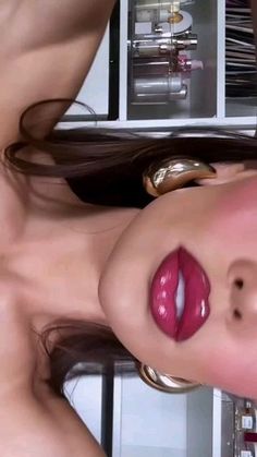 Bold Lip Makeup, Lips Tutorial, Glossy Lips Makeup, Red Lips Makeup Look, Beauty Tutorial, Red Lipstick Makeup, Lip Tutorial, Lipstick Tutorial, Berry Lips