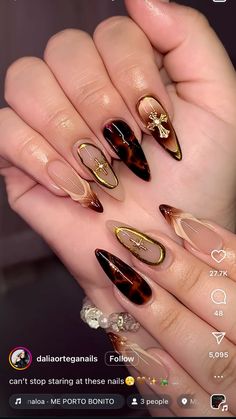 Brown nude gold nails metallic tortoise french tip cross ombré 3d art Nail Designs With Crosses Faith, Brown With Gold Flakes Nails, Brown Bday Nails, Desi Nail Art, Brown French Tip Nails Square Design, Tortoise French Tip, Gold Cross Nails, Vaquera Nails, Brown And Gold Nails Designs