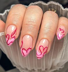 Simple Fall Nails, Cute Simple Nails, Heart Nail, Nagel Tips, Gel Nail Tips, Nail Designs Valentines, Nail Forms, Nail Art Ideas, Heart Nails