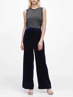 Elegant Velvet Wide Leg Pants For Party, Chic Velvet Wide Leg Pants, Velvet Wide Leg Pants For Work, Chic Velvet Wide Leg Pants For Parties, Chic Wide-leg Velvet Pants, Chic Velvet Wide Leg Pants For Work, Chic Velvet Pants For Night Out, Chic Velvet Workwear Bottoms, Chic Velvet Bottoms For Work