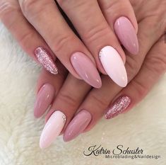 Nail Designs For Autumn, Pink Nails Almond, Her Nails, Almond Acrylic Nails, Summer Acrylic Nails, Oval Nails, Minimalist Nails, Fall Nail