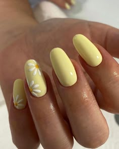 19 Best Butter Yellow Manicure Ideas to Inspire Your Perfect Spring Nails in 2024 — ASHLINA KAPOSTA Butter Yellow Nails With Design, Milky Yellow Nails, Yellow Nails Inspiration, Nails Inspiration Yellow, Cute Yellow Nail Ideas, Yellow Acrylic Nails Designs, Butter Yellow Nails, Yellow Manicure Ideas, Croatia Nails