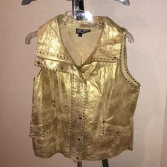 Brand New Never Worn 100% Leather Vest Fitted Gold Elegant Vest, Gold Sleeveless Summer Vest, Gold Leather Vest, Brown Sleeveless Biker Vest, Vintage Leather Vest Outerwear, Leather Vest, Gold Leather, Zip Ups, Jackets & Coats