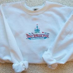 Disney Trip Outfits, Disney Outfits Women, Disney Fits, Embroider Ideas, Cute Disney Outfits, Vintage Kids Clothes, Disney World Outfits, Disney Clothes, Disney Embroidery