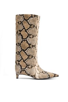 The Stacey Snake Boot by Nakedvice is a knee high snake pattern boot. Featuring a low heel, straight leg and a zipper on the inside of the boot, The Stacey Snake Boot is the perfect leather boot to elevate any outfit.



 Size: 5, 6, 7, 8, 9, 10, 11; Colour: SNAKE Snake Boots, Travel Belt, Boots Patterns, Snake Pattern, Snake Patterns, Shop Sale, Leather Boot, Catsuit, Snake Print