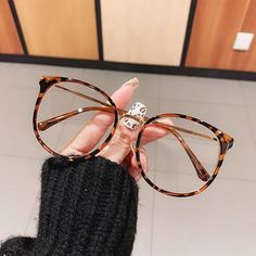 Women's Blue Light Blocking Glasses -Fashion Round Women Glasses Frame Vintage Retro Clear Lens Eyewear Men Optical Leopard Green Eyeglasses FrameModel Number:3256803462549573modname=ckeditor Mommy Things, Clear Lens Glasses, Round Glasses Frames