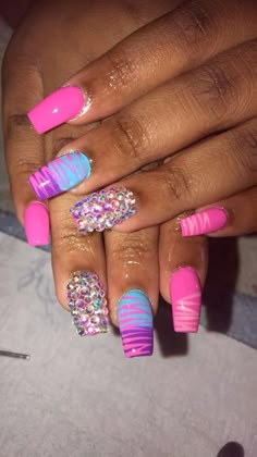 Summer Nails 2023 Coffin, Fun Acrylic Nails Designs, Trending Nail Colors, Nail Colors And Designs, Nail 2023, Art Designs Ideas, Dope Nail Designs, Summer Acrylic Nails, Coffin Nails Designs