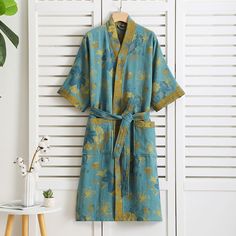 Made from naturally soft and breathable cotton with dual layers of gauze, this robe ensures a delightful experience with its lightweight and calming attributes. Adorned with intricate floral prints, it serves as an ideal choice for relaxing at home or serving as a travel companion for business trips or vacations.Product ID: OK6931Bathrobe Care: Machine and hand washable under 40°C. Tumble dry low. Do not bleach.Materials: Pure CottonSize:Due to different measurement methods and tools, 1-3cm erro Bedroom Bedding Sets, Summer Wind, Mid Length Sleeves, Halloween News, Pajama Bottoms, Travel Companion, Unisex Design, Mid Length, All Fashion