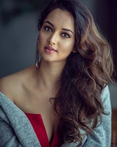 भारतीय दुल्हन संबंधी, Asian Beauty, Long Hair, Actresses