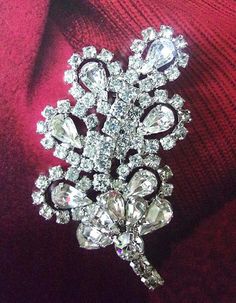 Clear Rhinestone Floral Leaf Brooch, Silver Plated, Sparkly Vintage - Etsy Slide Bracelet Charms, Leaf Brooch, Rhinestone Flower, Vintage Brooch