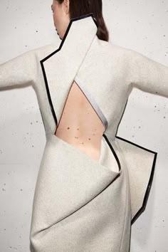 Stéphanie Baechler's Lodonite Collection Abstract Fashion, Design Textile, Clothing Details, Mode Inspiration