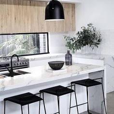 Easy And Cheap Cool Ideas: Minimalist Interior Home Inspiration minimalist bedroom gray walls.Dark Minimalist Interior Cabinets minimalist bedroom simple lights.Minimalist Interior Home Inspiration.. Kitchen Design Black, Black Taps, Kitchen Layout, Ideas Kitchen, Contemporary Kitchen