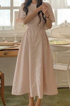 Soft Color Dress, Modest Beautiful Dresses, Korean Spring Dress, Casual Long Dress Summer, Modest Dress Casual, Cute Modest Clothing, Korean Summer Dress Outfit, Modest Dress Styles, Korean Casual Outfits Dresses