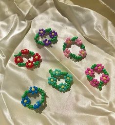 Cute Multicolor beaded flower ring, adjustable stretchy string, Beaded Flower Rings, Beaded Flower Ring, Flower Rings, Accessories Diy, Flower Ring, Rings Statement, Statement Rings, Hippie Boho, Handmade Items