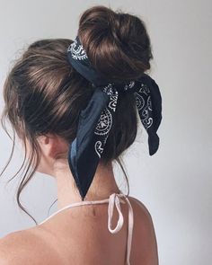 cute hairstyle, summer hairstyle, cute hairstyle long hair, summer braid, boho braid, hairstyle hairscarf, cute braid , simple cute hairstyle Summer Haircuts, Hairstyle Tutorials, Hair Scarf Styles, Haircut Styles, Heatless Hairstyles, School Hairstyles, High Ponytail, Hair Stylies