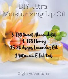 Lip Oil Recipe, Diy Lip Oil, Diy Lip Balm Recipes, Diy Haircare, Lip Scrub Recipe, Lip Balm Recipes, Diy Lip Gloss, Homemade Lip Balm, Natural Beauty Diy