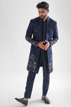 Buy PAARSH Navy Blue Heavy Modal Satin Embroidered Indowestern Set at Pernia'sPopUpShopMen 2023 Heavy Kurta For Men, Navy Blue Sherwani For Men, Navy Blue Indo Western Men, Groom Indo Western Outfit, Formal Dresses Boys, Indo Western For Men Indian Weddings, Mens Ethnic Wear Wedding, Men Engagement Outfit, Jodhpuri Mens