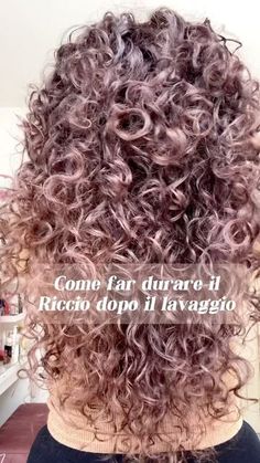 ★｡  🎀  Annunziata Tirri (Ricci e Capricci) 🎀  ｡★ on Instagram: "Seguimi 🫶❤️❤️@ricci_e_capricci_92

Ecco due piccoli trucchetti da fare subito quando finisci di asciugare i ricci.. 🫧😍" On Instagram