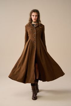 Oversized Wool Coat Outfits, Duster Coat Outfit, Wool Coat Outfits, Clown Character, Christmas Costumes Women, Mantel Outfit, Fit And Flare Coat, Victorian Coat, Oversized Wool Coat