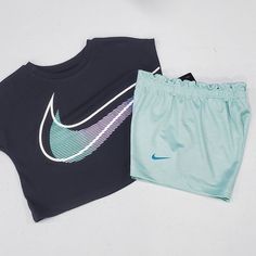 Nwt Bin Sa S Stretch Black Tops For Playwear, Black Stretch Tops For Playwear, Black Spring Playwear Tops, Sporty Black Sets For Spring, Casual Black Playwear Tops, Black Casual Playwear Tops, Casual Black Tops For Playwear, Nike Summer Sets With Short Sleeves, Black Workout Set For Summer