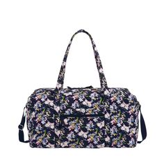 Going home for a long weekend or out on a girls' adventure getaway? This duffel will help you pack it all in style. Interior pockets keep your cosmetics, flat irons and socks all sorted. The exterior pockets keep boarding passes, reading material or snacks close by. The very best feature? This style is made from our Recycled Cotton! Made from 100% cotton, it's everything you know and love about our go-to fabrication — the softness, the comfort, the vibrancy — now crafted with reclaimed fibers. D Sling Backpack Purse, Vera Bradley Duffle Bag, Work Backpack, Weekend Travel Bags, Travel Luggage Tag, Lv Bags, Travel Bags For Women, Travel Duffel, Duffel Bag Travel