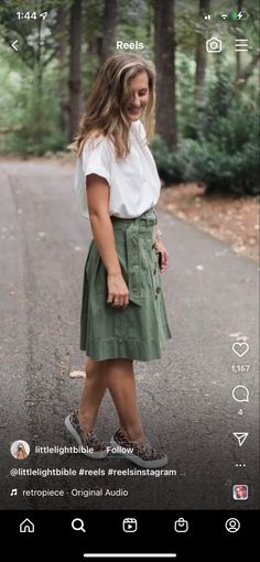 Christian Outfits Modesty, Jungle Outfit, Modest Fashion Christian, I Am Perfect, Modest Girl, Modest Outfit Ideas, Perfect Girl, Casual Skirt Outfits