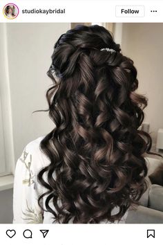 Big Bouncy Curls Wedding, Hairstyles For Off The Shoulder Dress Half Up Half Down, Easy Bun Hairstyles For Long Hair, Pageant Hair, Easy Bun Hairstyles, Simple Wedding Hairstyles, Birthday Hair