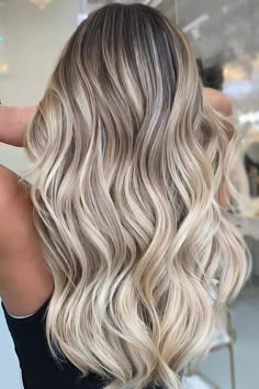 Summer Blonde Hair, Balayage Blond, Waves Hair, Blonde Waves, Brown Hair Balayage, Blonde Hair Inspiration, Blonde Hair Shades, Balayage Hair Blonde, Blonde Hair Looks