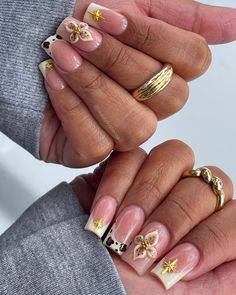 In love with this design✨🐆 #nails #nailsofinstagram #nails💅 #nailideas #nailinspiration #glitternails #nailsnailsnails #nailinspo #nailart #nailsoftheday #nailsart #nailsmagazine #trendynails #trendynailart #naildesigns #almondnails #frenchtip #frenchtipnails #frenchtips #classynails #texturenails #texturednails #cheetahprintnails #3dflowernails #flowernails #texturednailart #3dflowernailart #creamnails Nailinspo Nailart, Cheetah Print Nails, 3d Flower Nails, Cream Nails, Design Nails, Trendy Nail Art, Classy Nails, French Tip Nails, Nails Magazine