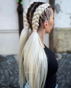 Festival Hair Braids, Festival Braids, Two Braid Hairstyles, Rave Hair, Beautiful Braided Hair, Cute Braided Hairstyles, Braids With Extensions, Two Braids, Hair Stylies