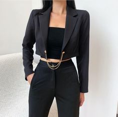 Short Jackets, Woman Suit Fashion, Elegante Casual, Black Suit, Kpop Fashion Outfits, Fancy Outfits, Edgy Outfits, Suit Fashion, Korean Outfits