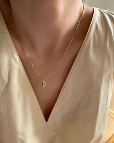 Makes a perfect gift for best friend, sister, mom, grandmother & wife CZ mini tag necklace Tag measures 10.5x6.5mm 18" Chain Material:• Gold Vermeil, Sterling silver, CZ If selected Gold color the chain will be 14k Gold filled and the charm Gold vermeil Personalization:• If requested we can engrave one initial on the charm Gift For Best Friend, Meaningful Jewelry, Mini Bar, Tag Necklace, Best Friend Gifts, Gold Vermeil, Best Friend, Gold Filled, Silver Gold