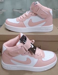 Trendy Shoes Sneakers, Jordan Shoes Retro, Shoes Outfit Fashion