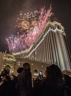 fireworks light up the sky above the las vegas hotel and casino