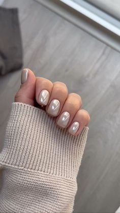 Subtle Nails, Simple Gel Nails, Chrome Powder, Casual Nails, Cute Gel Nails, Neutral Nails, Luxury Nails, Heart Nails, Fancy Nails