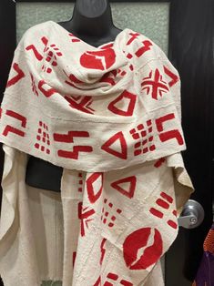 Christmas Shawl, Red and White Mudcloth Shawl, Cowrie Shell Shawl, African Shawl, Bogolan Shawl - Etsy Christmas Shawl, Africa Design, African Accessories, 2023 Design, African Inspired Clothing, African Fabrics, Ladies Poncho, African Textiles, Clothing Fabric